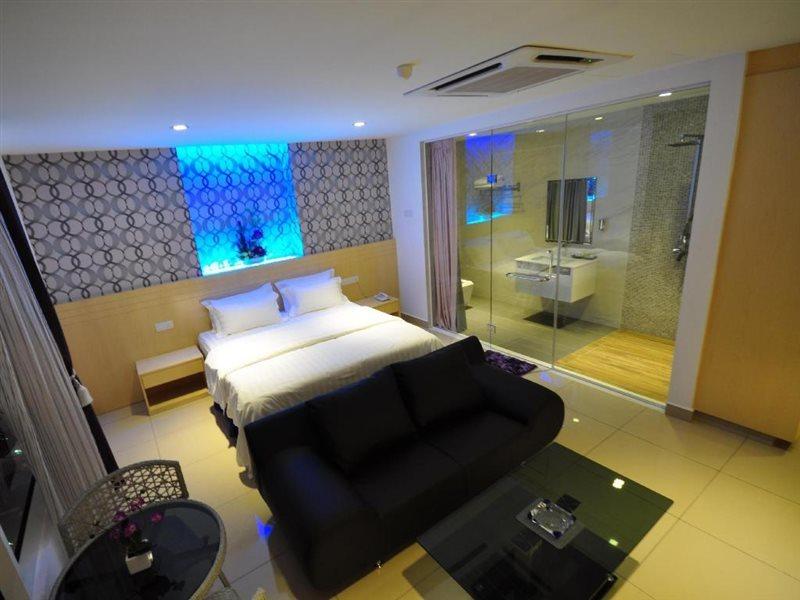 East Sun Hotel Sekinchan Exterior foto